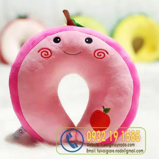 Cơ sở may gối chữ U quà tặng